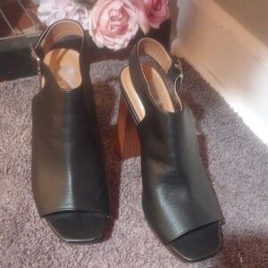 Dolce Vita Black Leather Block Heel Sandals